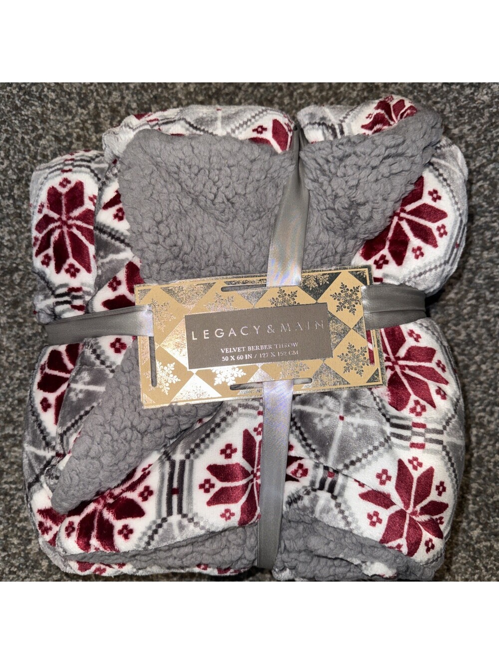 Legacy & Main Velvet Berber Throw 50x60 - New